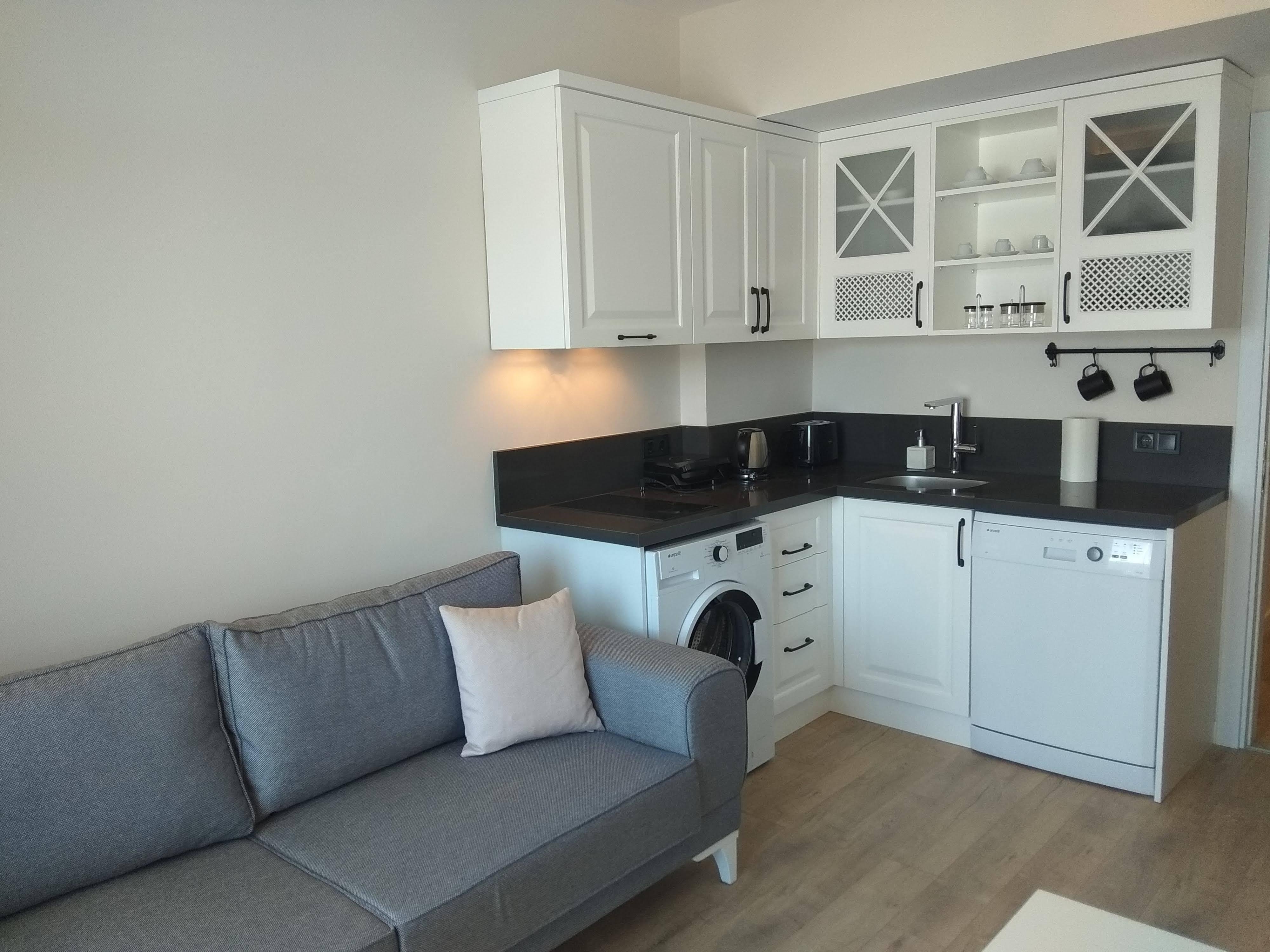 Ece Marina Suites Fethiye Eksteriør billede