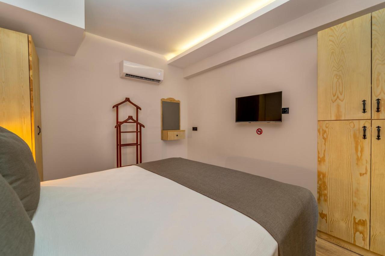 Ece Marina Suites Fethiye Eksteriør billede