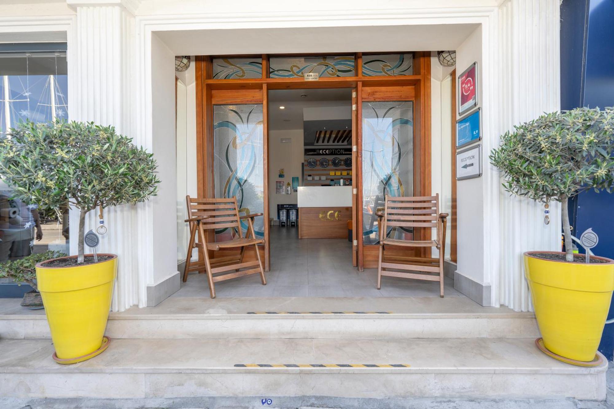 Ece Marina Suites Fethiye Eksteriør billede