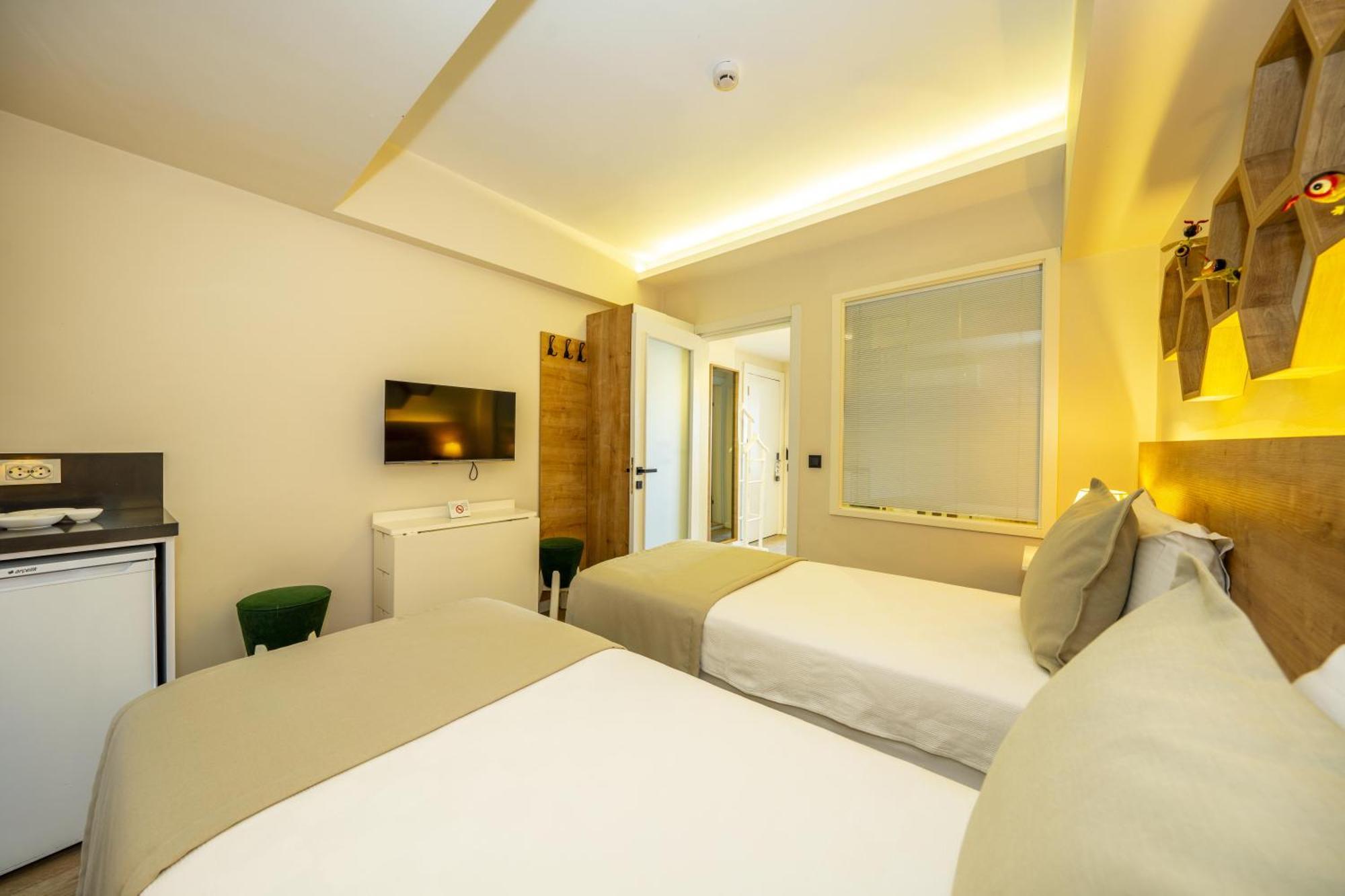 Ece Marina Suites Fethiye Eksteriør billede