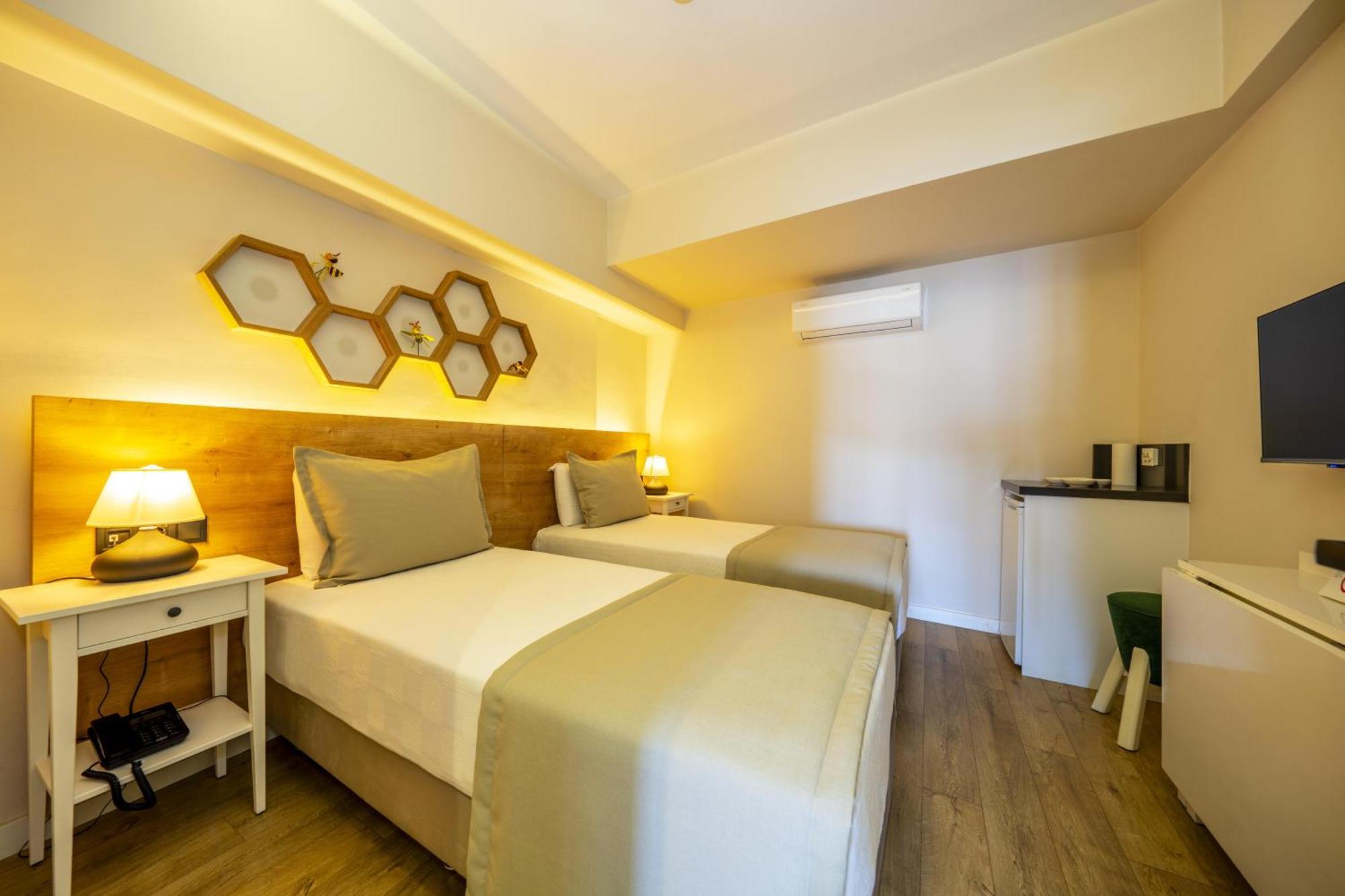 Ece Marina Suites Fethiye Eksteriør billede