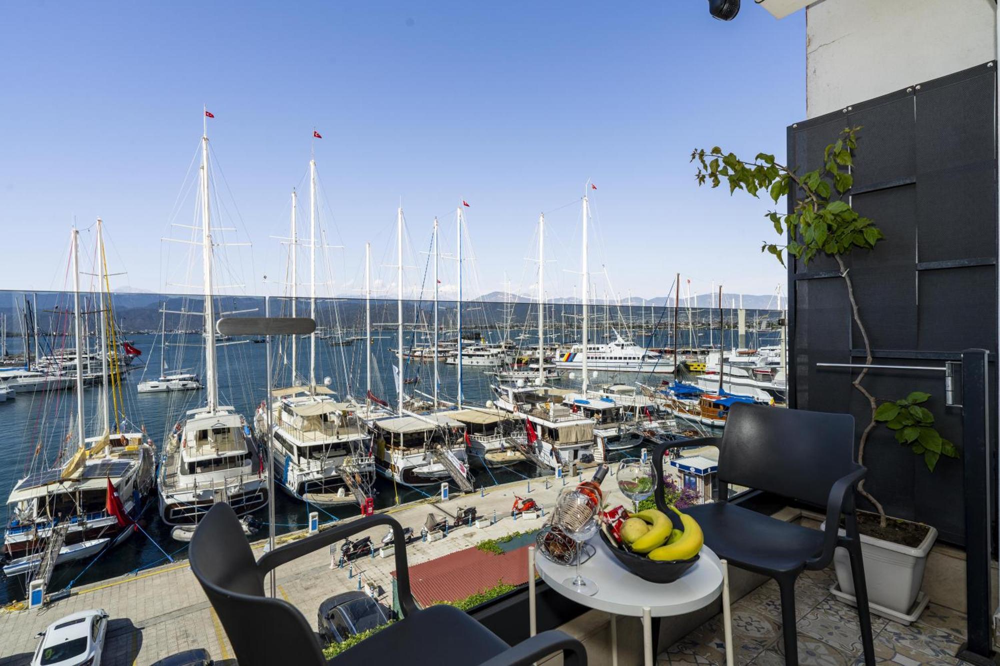 Ece Marina Suites Fethiye Eksteriør billede